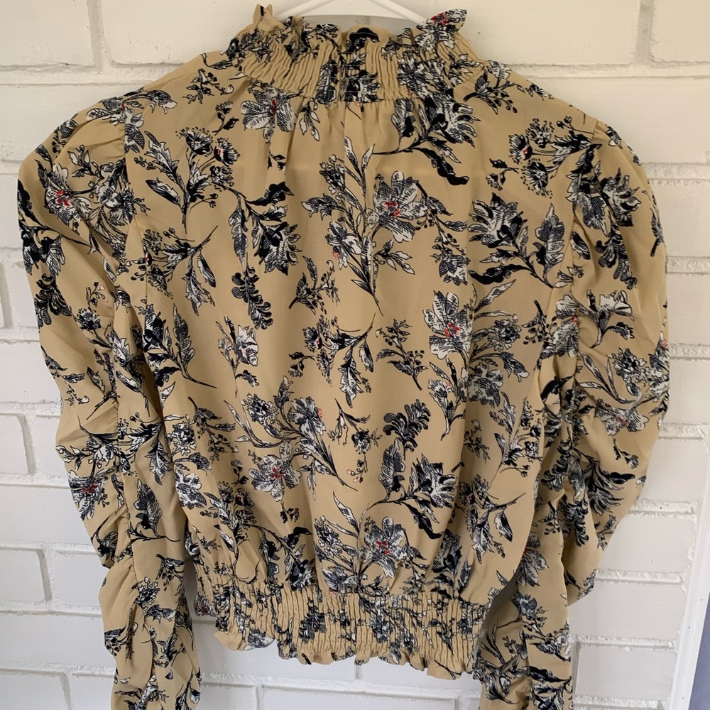 Missguided high neck floral top